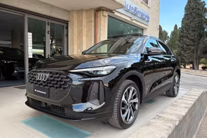AUDI Q5 2.0 TDI mHEV+ S tronic quattro Business