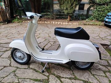 Vespa 50 Special
