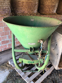 Spandiconcime rotativo