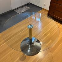 Tavolo rotondo in vetro e metallo vintage