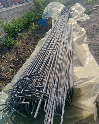 Tondini ferro nervato 12 e 14 mm per platea 6x5