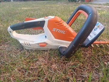 Tagliasiepe Stihl