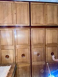 Armadio antiquariato