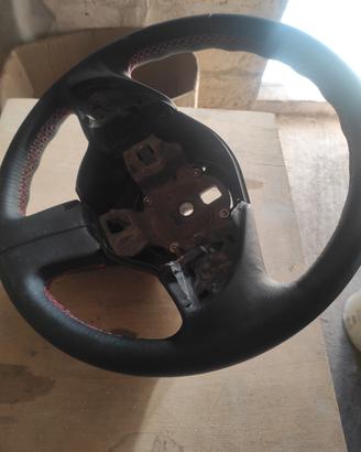 volante Fiat 500/ Audi/ Sedili Grande Punto 