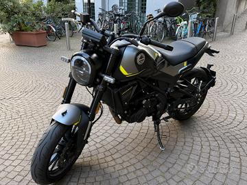 BENELLI LEONCINO 250 GRIGIOSCURO COME NUOVA