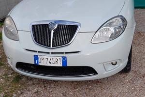 Lancia Y