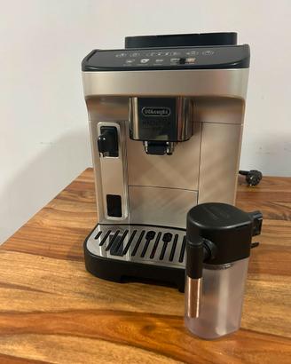 De'Longhi Magnifica Evo con Caraffa LatteCrema