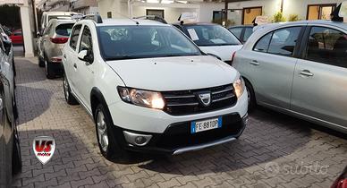 DACIA SANDERO STEPWAY PREZZO BLACK WEEK