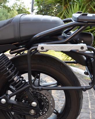 Telai portavaligie GIVI per Guzzi V7