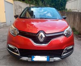 RENAULT Captur 1ª serie - 2015