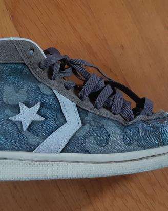 Converse mimetiche taglia 40