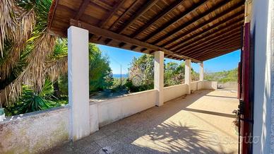 VILLA SINGOLA A UGENTO