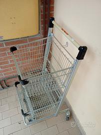 carrello con doppio cestello