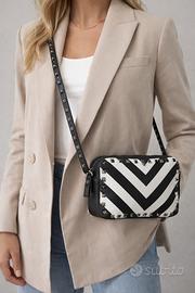 borsa Valentino Garavani limited edition