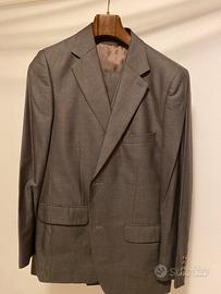 Vestito classico due bottoni con gillet, 3 pezzi