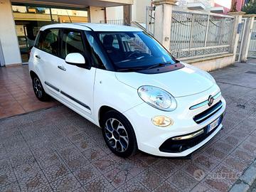 FIAT 500L 1.3 Multijet 95 CV Mirror