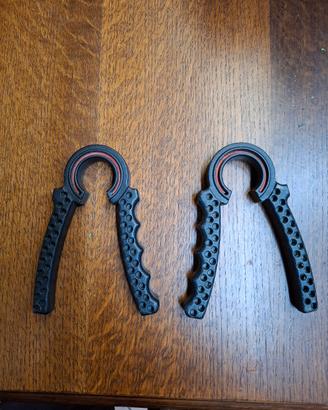 Pinze vintage per allenare le mani