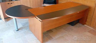scrivania 