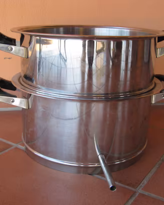 BATTERIA PENTOLE A.M.C. PER SUCCHI