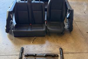 Tappezzeria completa Mercedes Vito 9 posti