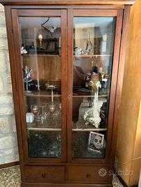 Vetrina in legno stile arte povera