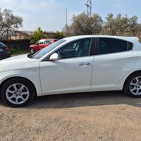 Alfa Romeo Giulietta 1.6 Mjet 105cv