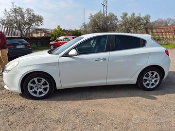 Alfa Romeo Giulietta 1.6 Mjet 105cv