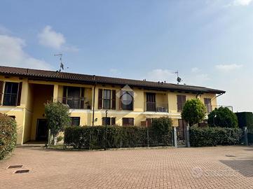 2 LOCALI A VINOVO