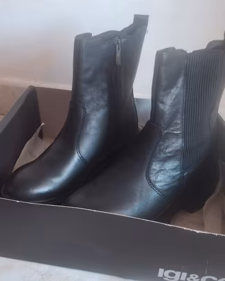 Stivali IgiɛGo nuovi  taglia:39