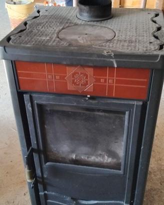 Stufa a legna