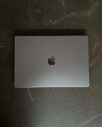 MacBook Pro 16" M1 Pro (2021) - 16GB RAM - 1T SSD