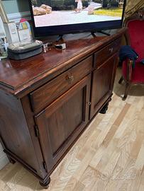 Credenza  o Madia