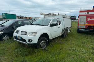 Mitsubishi L200 2.5 DI-D/136CV Club Cab Intense DP