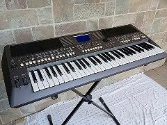 pianola elettrica yamaha