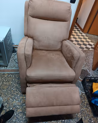 Poltrona reclinabile