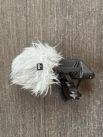 Rode Stereo VideoMic (SVM) - con Dead Cat