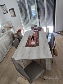 Tavolo e 6 sedie