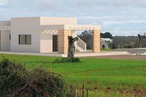 Lotto di terreno con PERMESSO DI COSTRUIRE