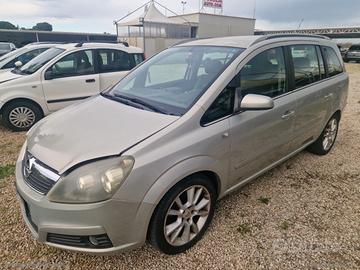 OPEL Zafira 1.9 CDTI 120 CV Cosmo 7 POSTI