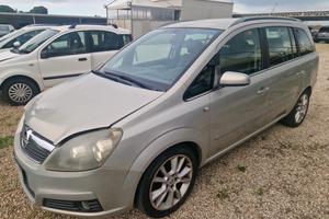 OPEL Zafira 1.9 CDTI 120 CV Cosmo 7 POSTI