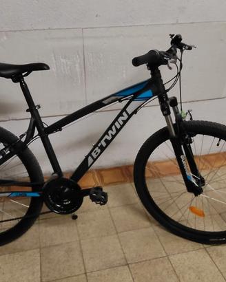 Bicicletta MTB B-Twin