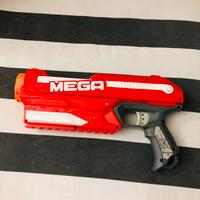 Pistola Nerf Mega Magnus
