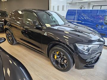 Alfa Romeo Stelvio 2.9 Bi-Turbo V6 510 CV AT8 Quad