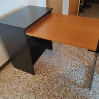 Scrivania pieghevole 