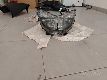 fanale anteriore nmax