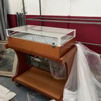 Espositore per alimenti