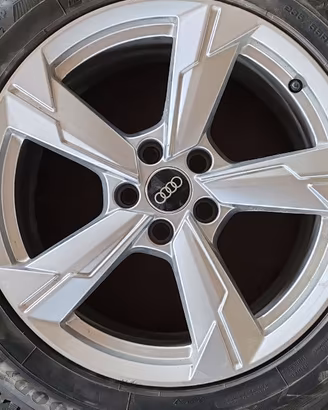Invernali Audi A6 cerchi in Lega + Gomme Chiod