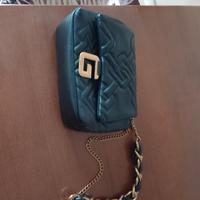 Borsa firmata Gaelle