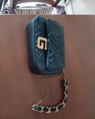 Borsa firmata Gaelle