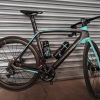 Bianchi XR3 tg 55 Mavic Carbon + Vision Metron